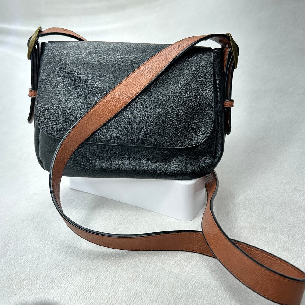 VTG G.H. Bass & Co. Black Leather Bag Cognac Brown Strap